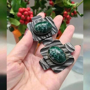 Kate Hines Vintage earrings  clip-on style